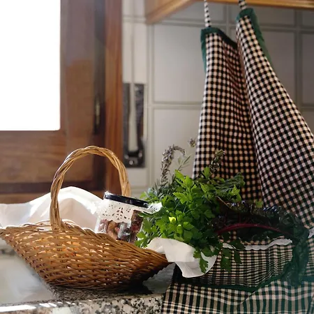 Les Corts De Biosca Country house